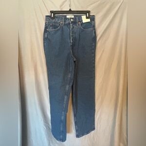Universal Thread Women's Straight Leg Jeans in Blue Button Fly Size 6